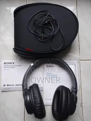 Sony Bluetooth With Noise Cancelling Headphones