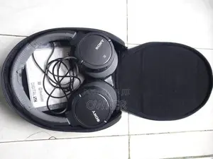 Sony Bluetooth With Noise Cancelling Headphones