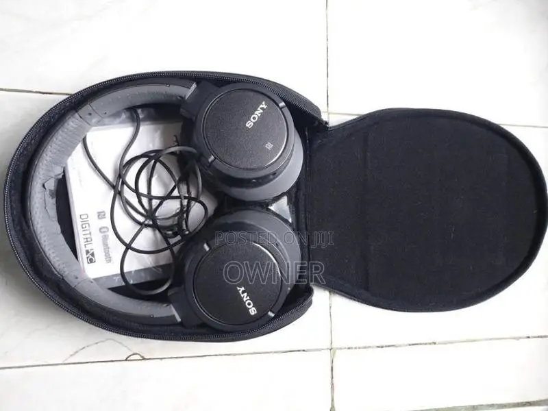 Sony Bluetooth With Noise Cancelling Headphones