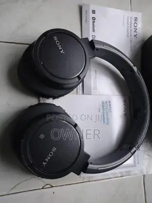 Sony Bluetooth With Noise Cancelling Headphones