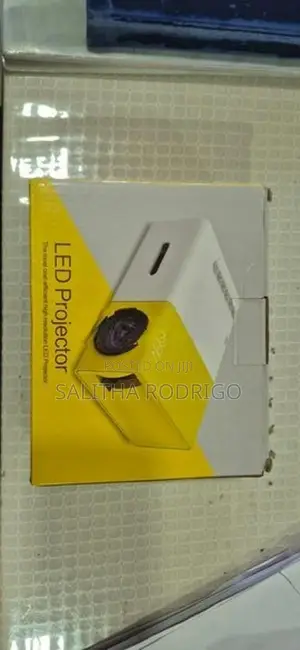 YG-300 LED Mini Projector