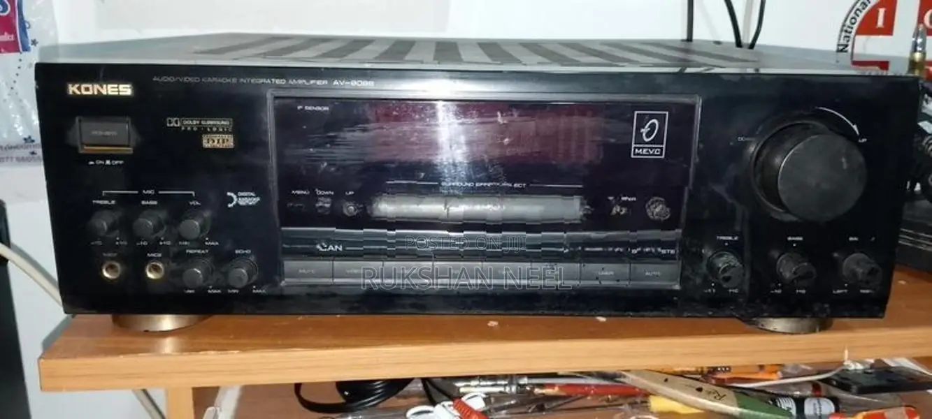 Amplifier with Speaker