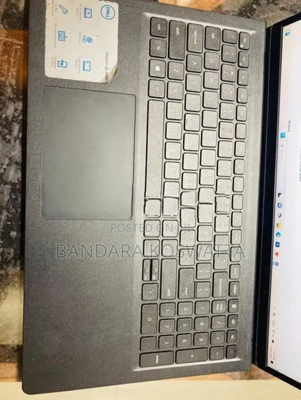 Dell Inspiron 15 3000 | i3 11th Gen 4GB 256GB SSD