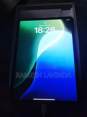 Apple iPad M1