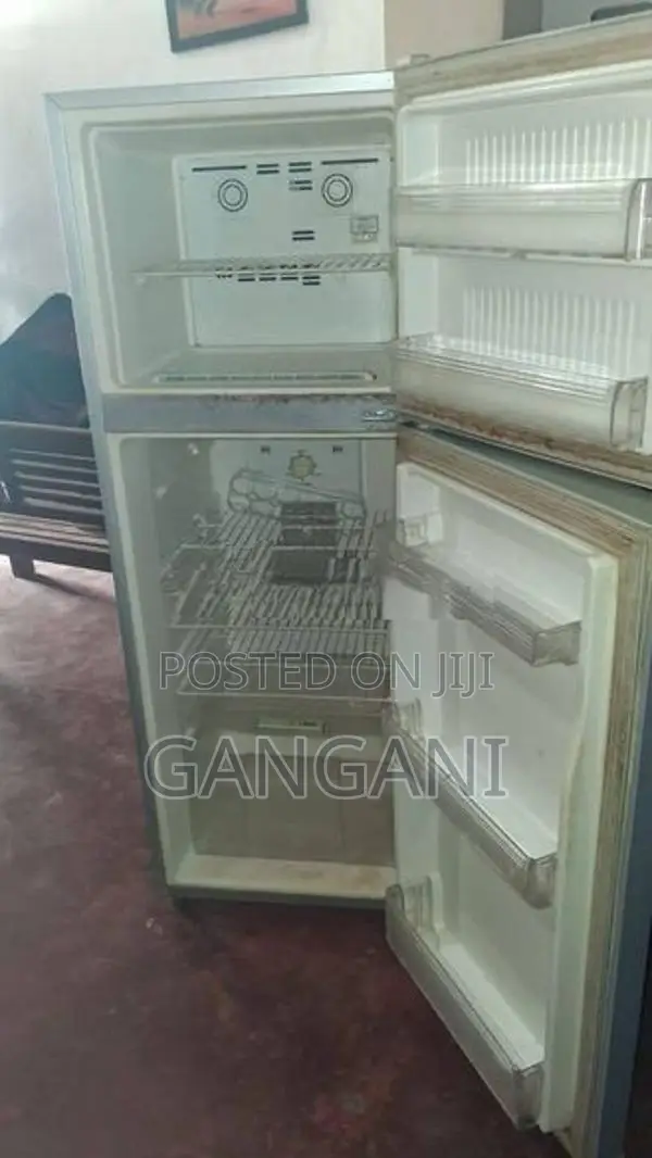 Damro 250L Refrigerator