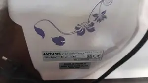 Usha Janome Zig-Zag Portable Sewing Machine