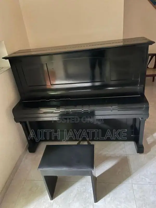 Yamaha U3 Piano