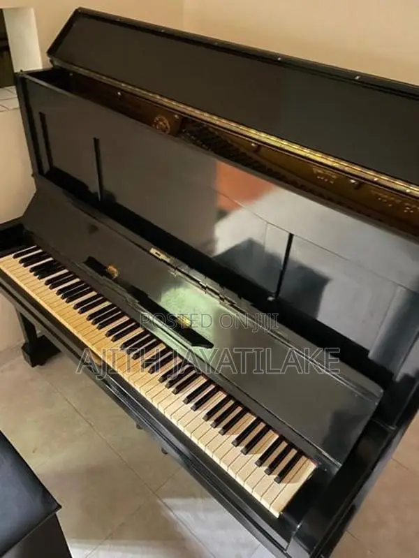 Yamaha U3 Piano