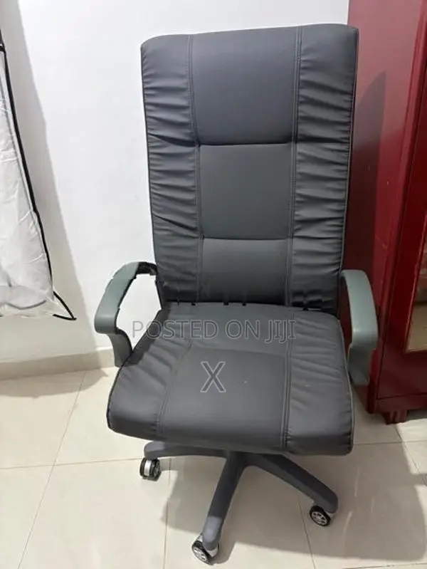 Executive Chair
