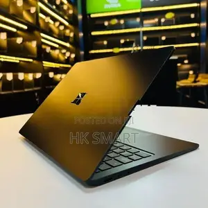Microsoft Surface Laptop 3 i5-1035G 8GB Ram 256SSD 10th Gen - Touch