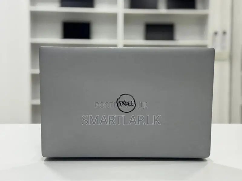 Core i7 11th Gen Dell Latitude 5520 l 16GB Ram 512GB SSD Backlit
