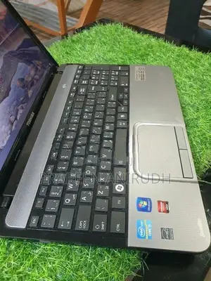 Toshiba Sattealite L850