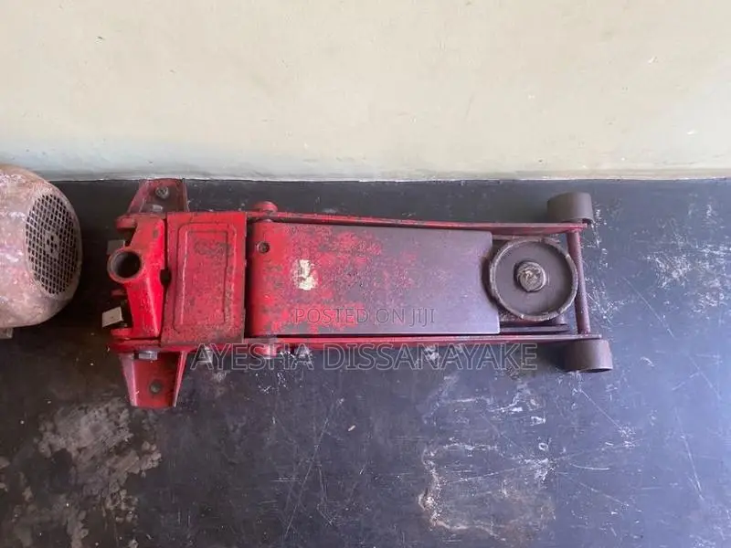Industry Tools Lot