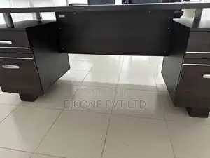Damro Executive Table