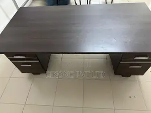 Damro Executive Table