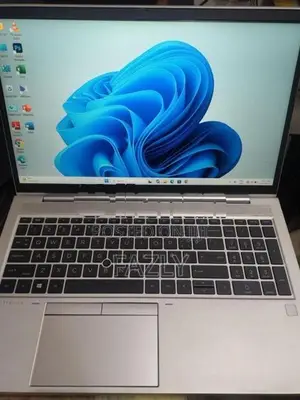 HP Elitebook 850 G8