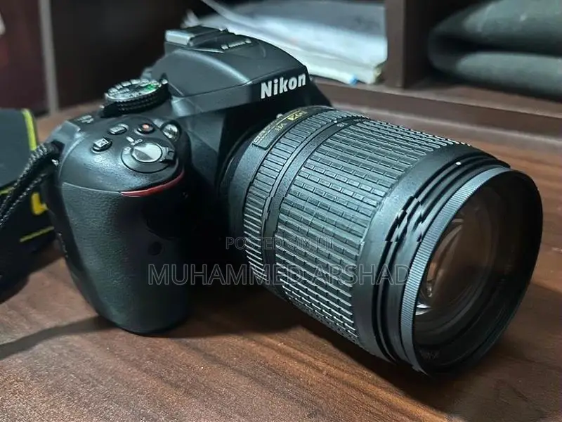 NIKON D5300