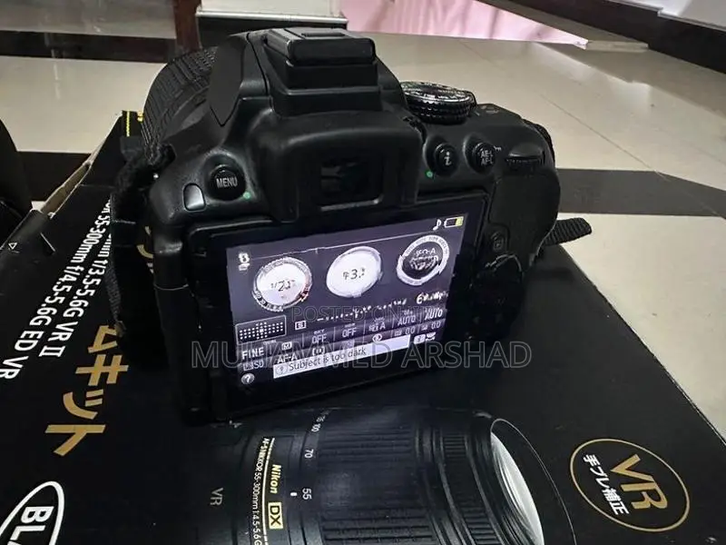 NIKON D5300