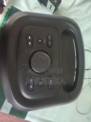Singer Party Box