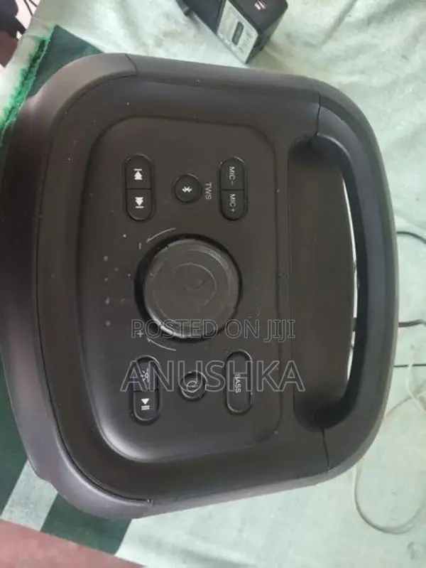 Singer Party Box