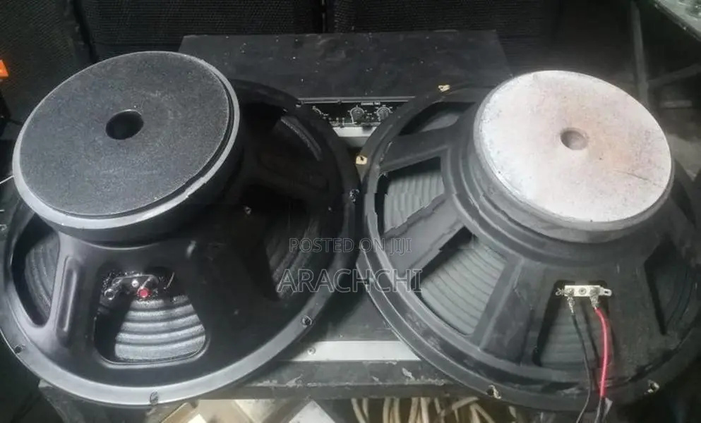 15 500W Speaker 2