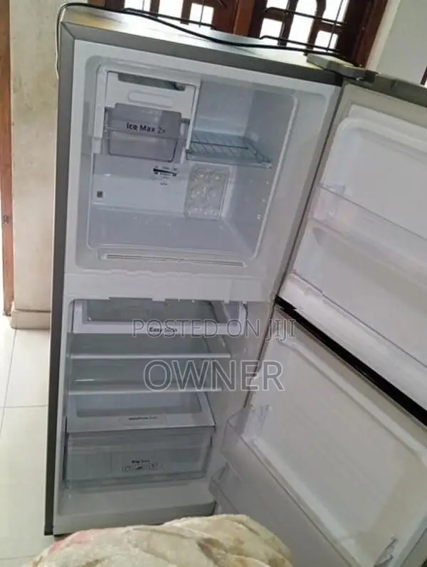 Samsung Smart Inverter Refrigerator 216L
