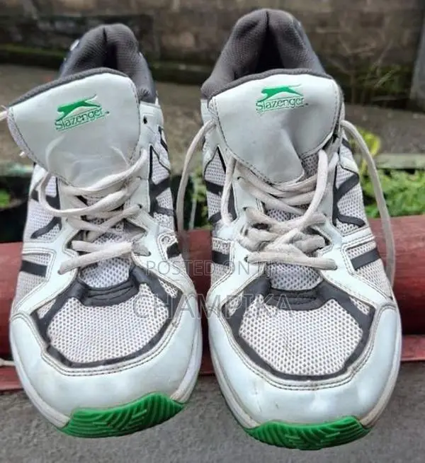 Cricket Shoes