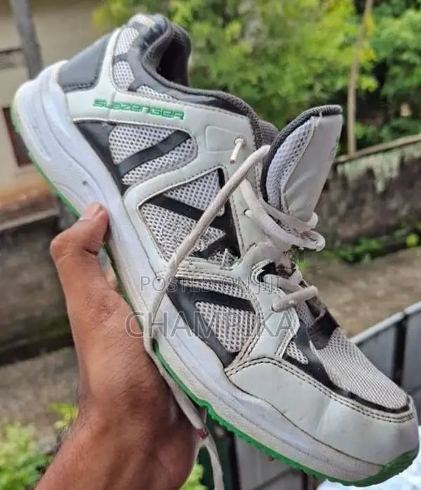 Cricket Shoes