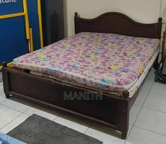 Used Double Bed With Office Chairs