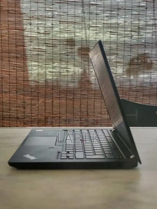 Lenovo Thinkpad T490 Core i5 8th Gen 16GB RAM 256GB SSD