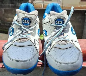 Cricket Shoes