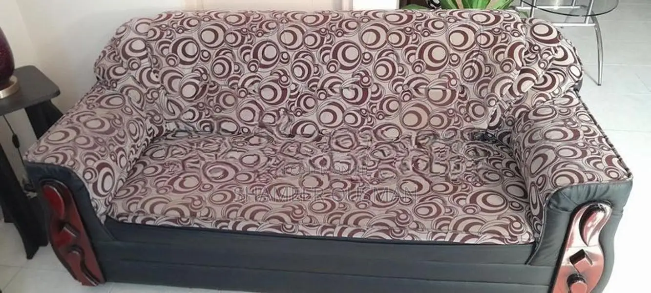 Damro Used Sofa
