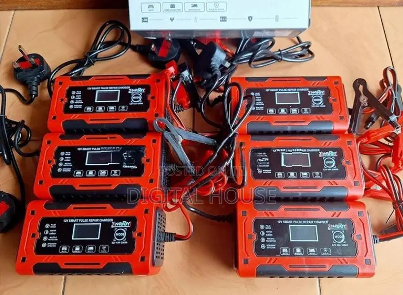 Battery Charger Smart Fast Digital 12v / 6A - German Technology new
