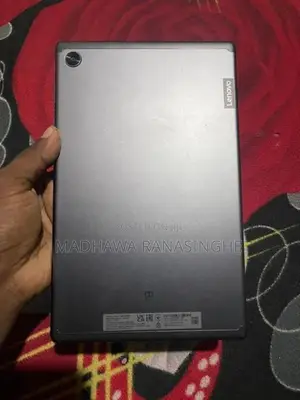 Lenovo M10 Plus