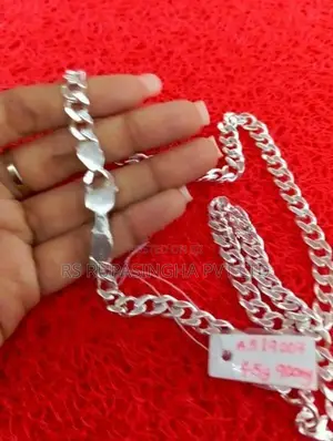 Silver Chain 45G 900Mg
