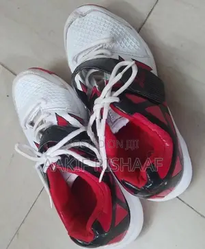 Rubber Spike Cricket Shoes