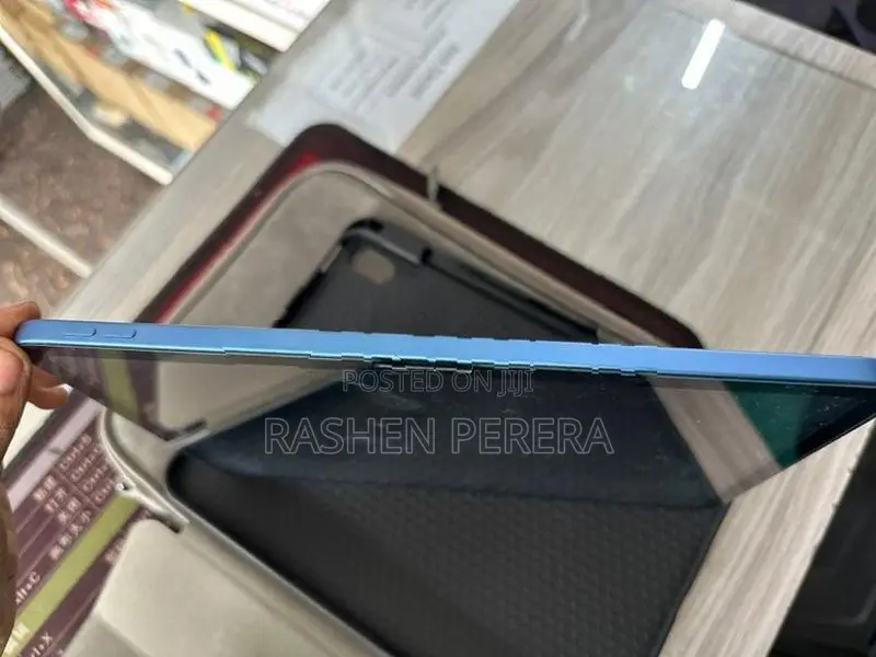 iPad 11