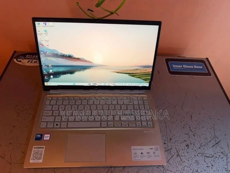 Asus Vivobook 15 (Used)