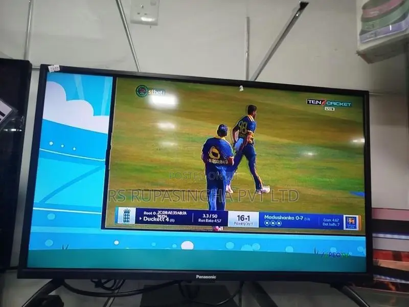 Panasonic 32 LED Tv