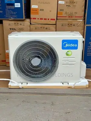 Midea 12000 BTU Non-Inverter Air Conditioner