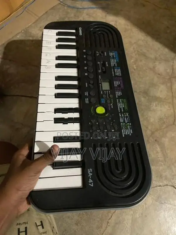 Casio SA-47 Mini Electronic Keyboard