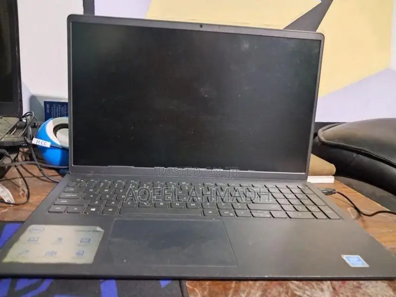Dell Pentium Silver N5030 Laptop
