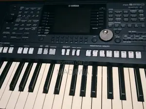 PSR S950 Yamaha Key Board