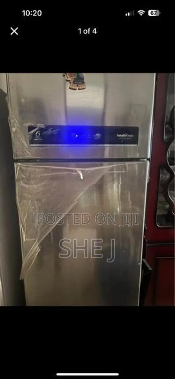 Refrigerator Whirlpool Brand