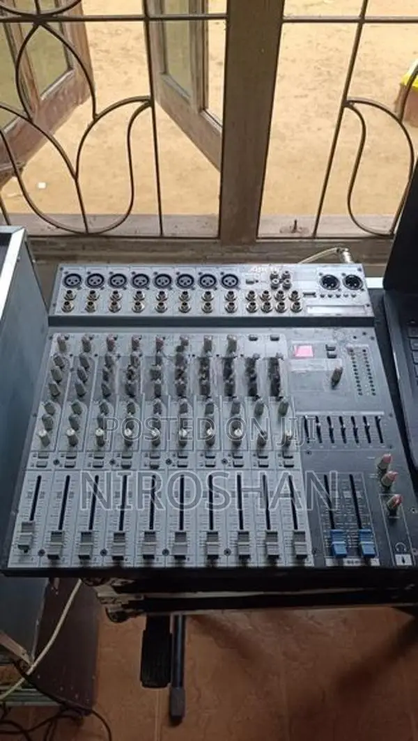 12 Channel Mixer