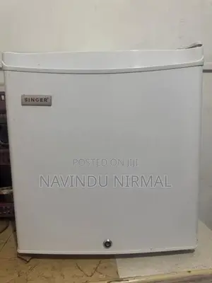 Singer 47L Mini Fridge - Used
