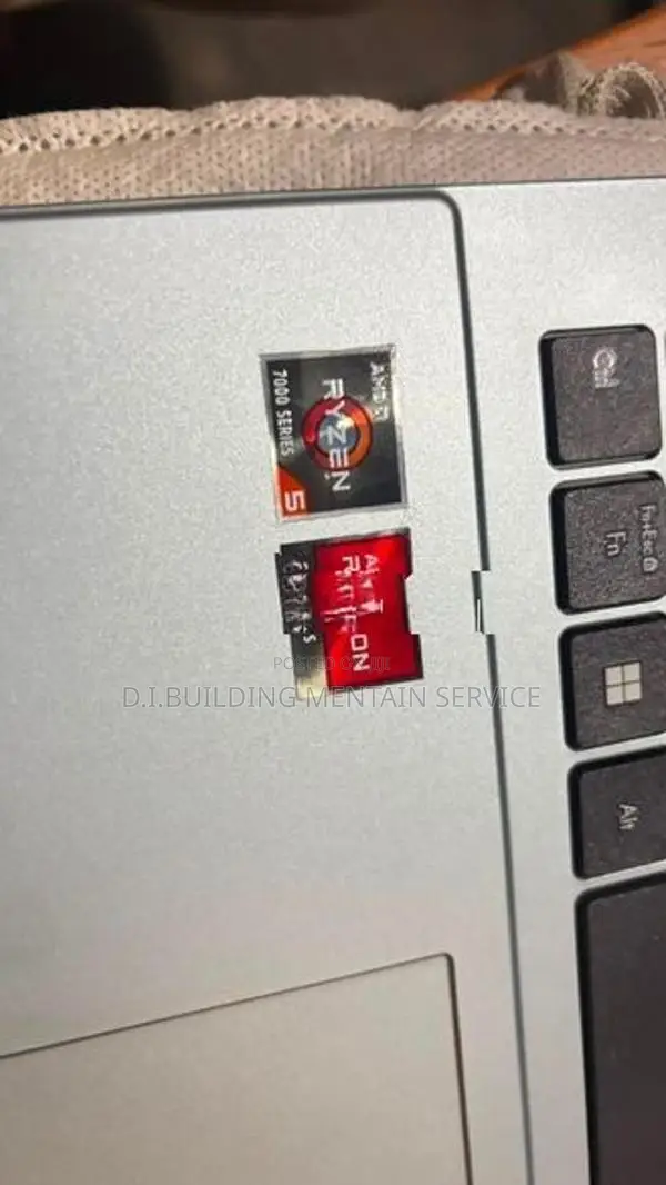 ASUS Azus Vivobook