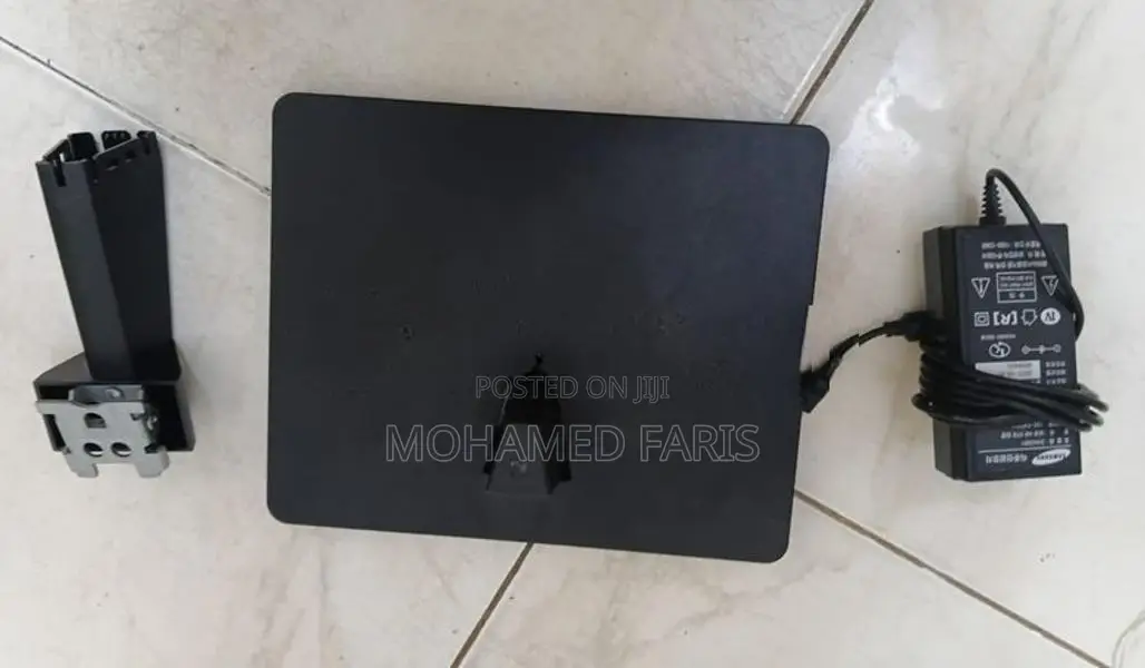 Jooyontech Frameless Monitor 22"