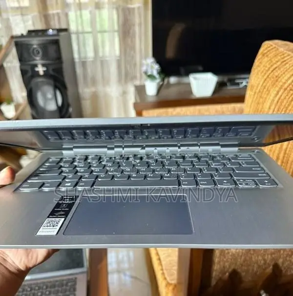 Lenovo Ideapad 3 Core i3 10th Gen 14IIL05 4G RAM 128MB Graphics Card