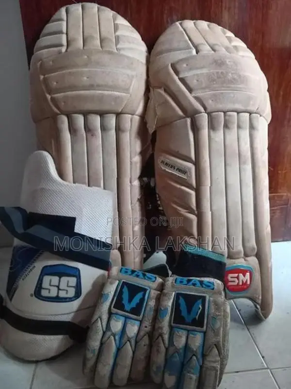 Cricket Items